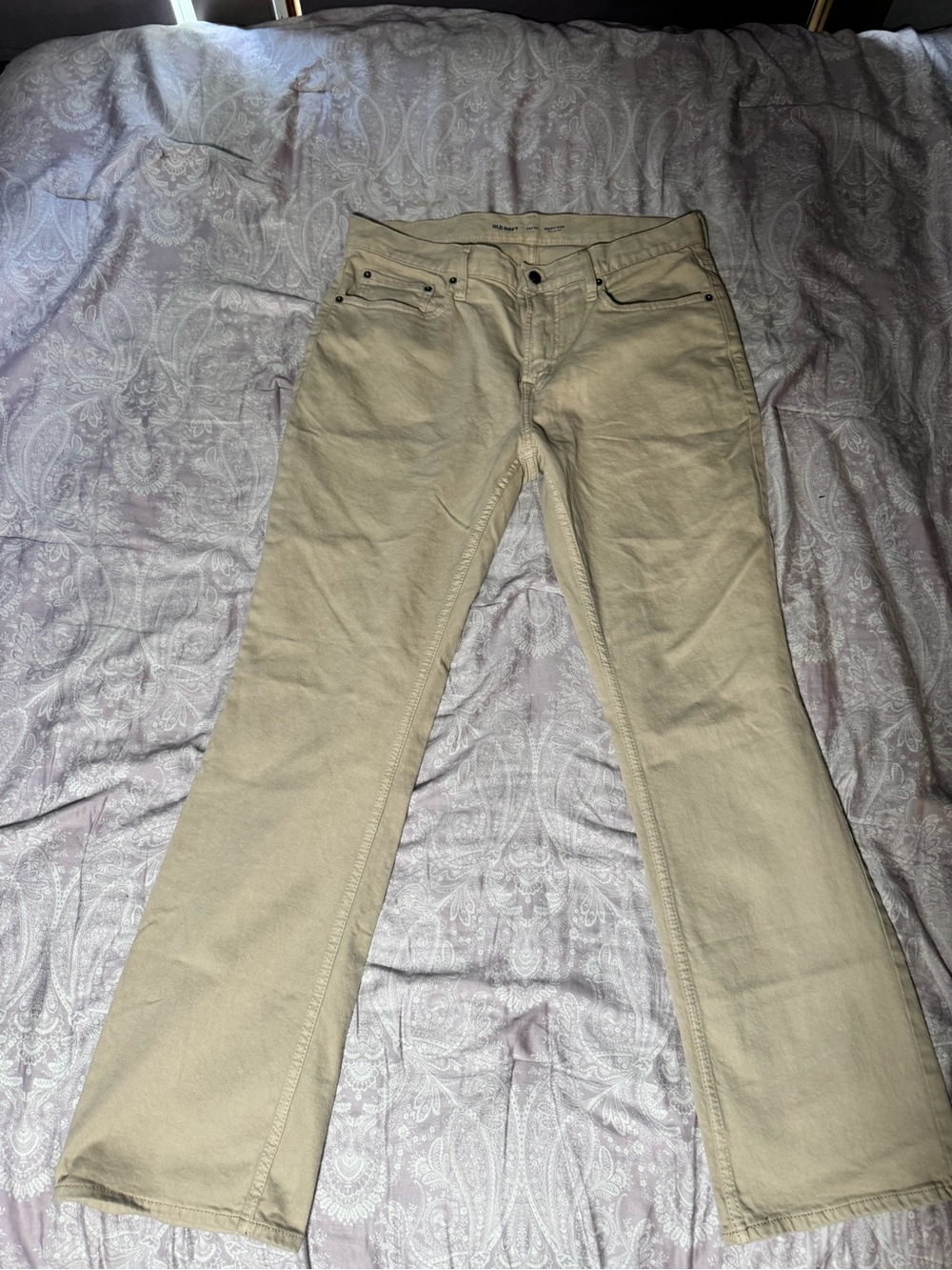 Old Navy Men’s Bootcut Jeans in Light Khaki